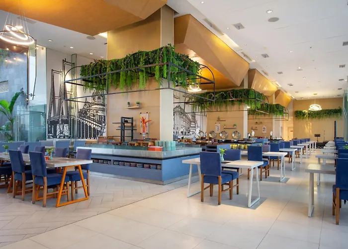Harris Hotel & Conventions Gubeng