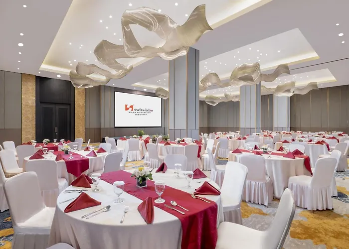 Swiss-Belinn Manyar